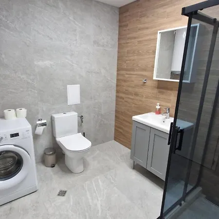 Cosy N Fully Equipped * 사모코프